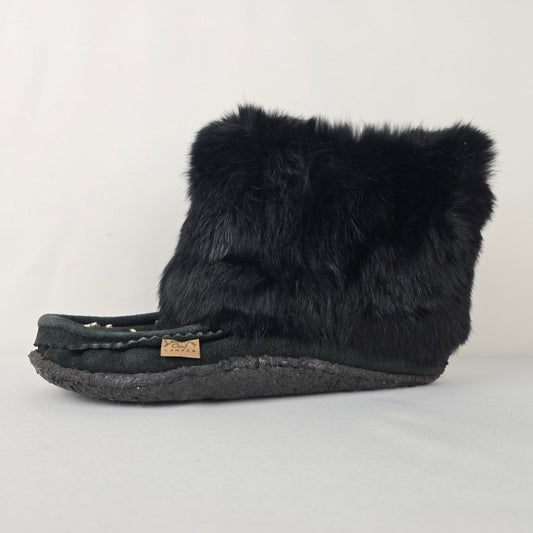 Laurentian Chief Black Suede and Rabbit Fur Mukluks Size 9