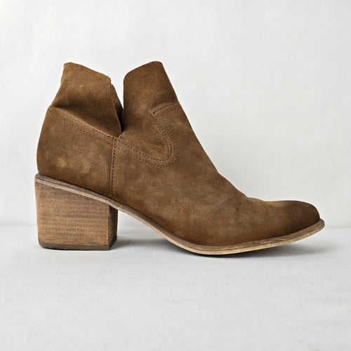 BP Suede Heeled Booties Cognac Brown Size 8