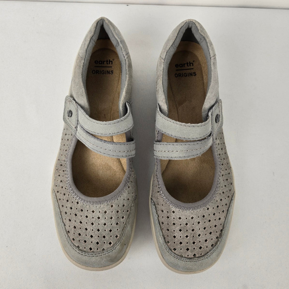 Earth Origins Taupe Tiffany Leather Walking Shoes Size 8.5