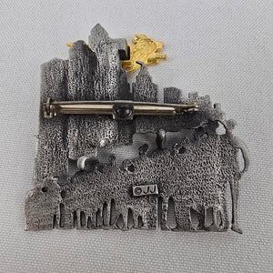 Vintage JJ When Pigs Fly Brooch Pig Flying Over Cityscape Brooch