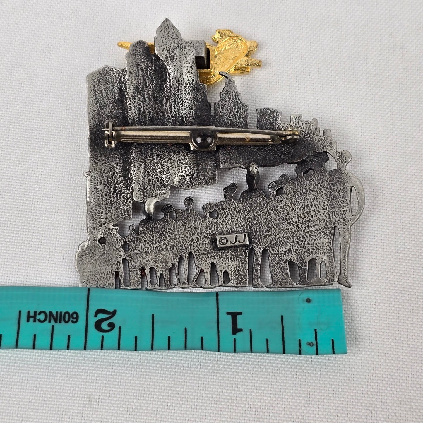 Vintage JJ When Pigs Fly Brooch Pig Flying Over Cityscape Brooch