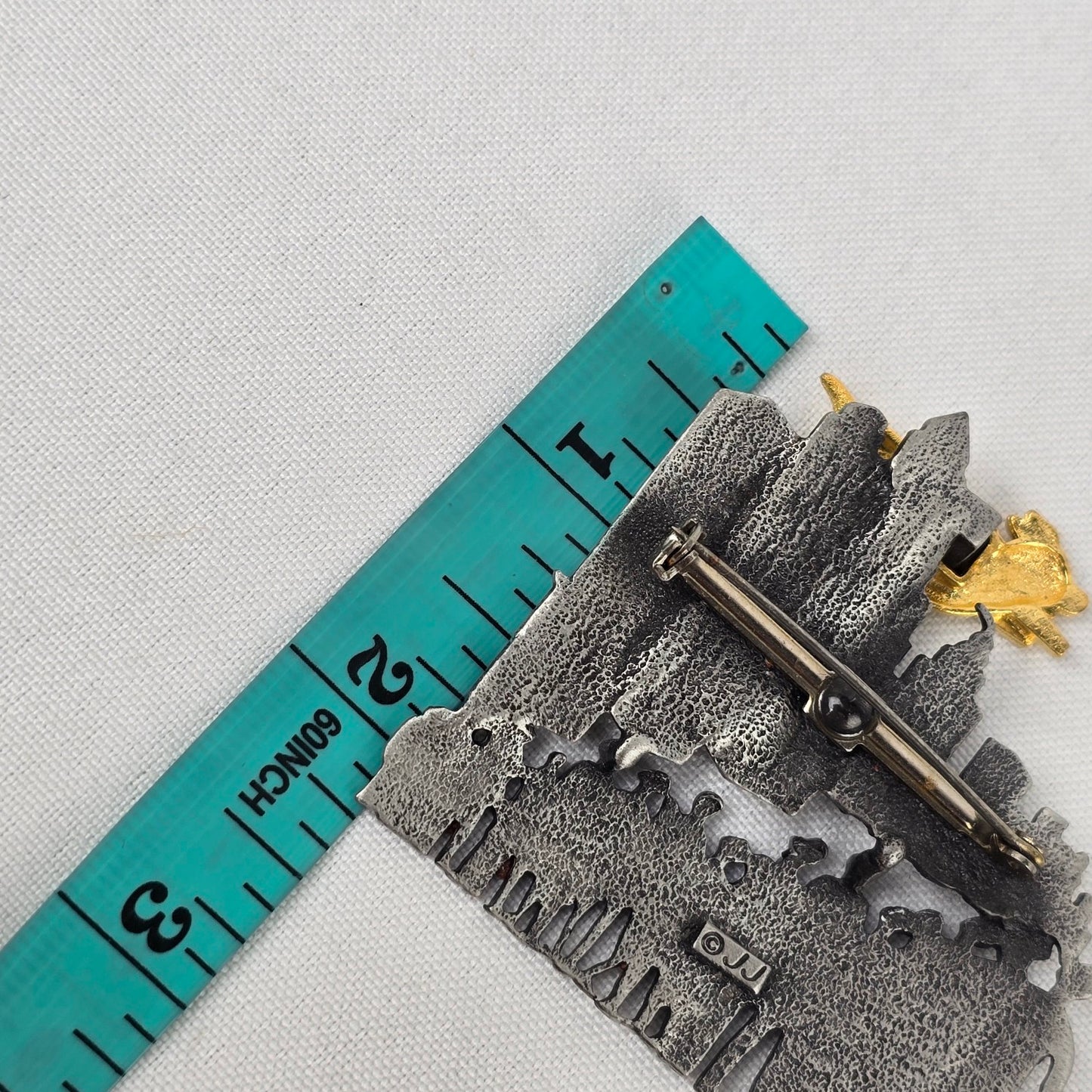 Vintage JJ When Pigs Fly Brooch Pig Flying Over Cityscape Brooch