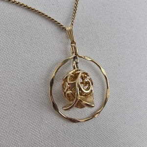Vintage Sarah Coventry Gold Rose Drop Pendant Necklace