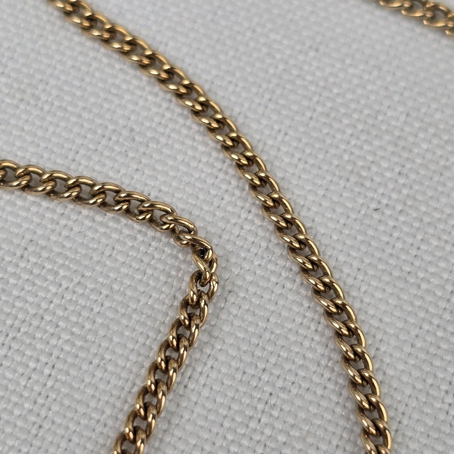 Vintage Sarah Coventry Gold Rose Drop Pendant Necklace