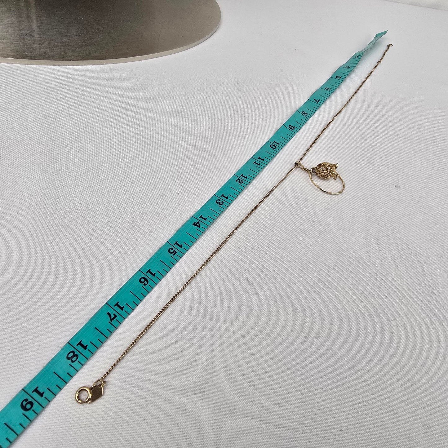 Vintage Sarah Coventry Gold Rose Drop Pendant Necklace