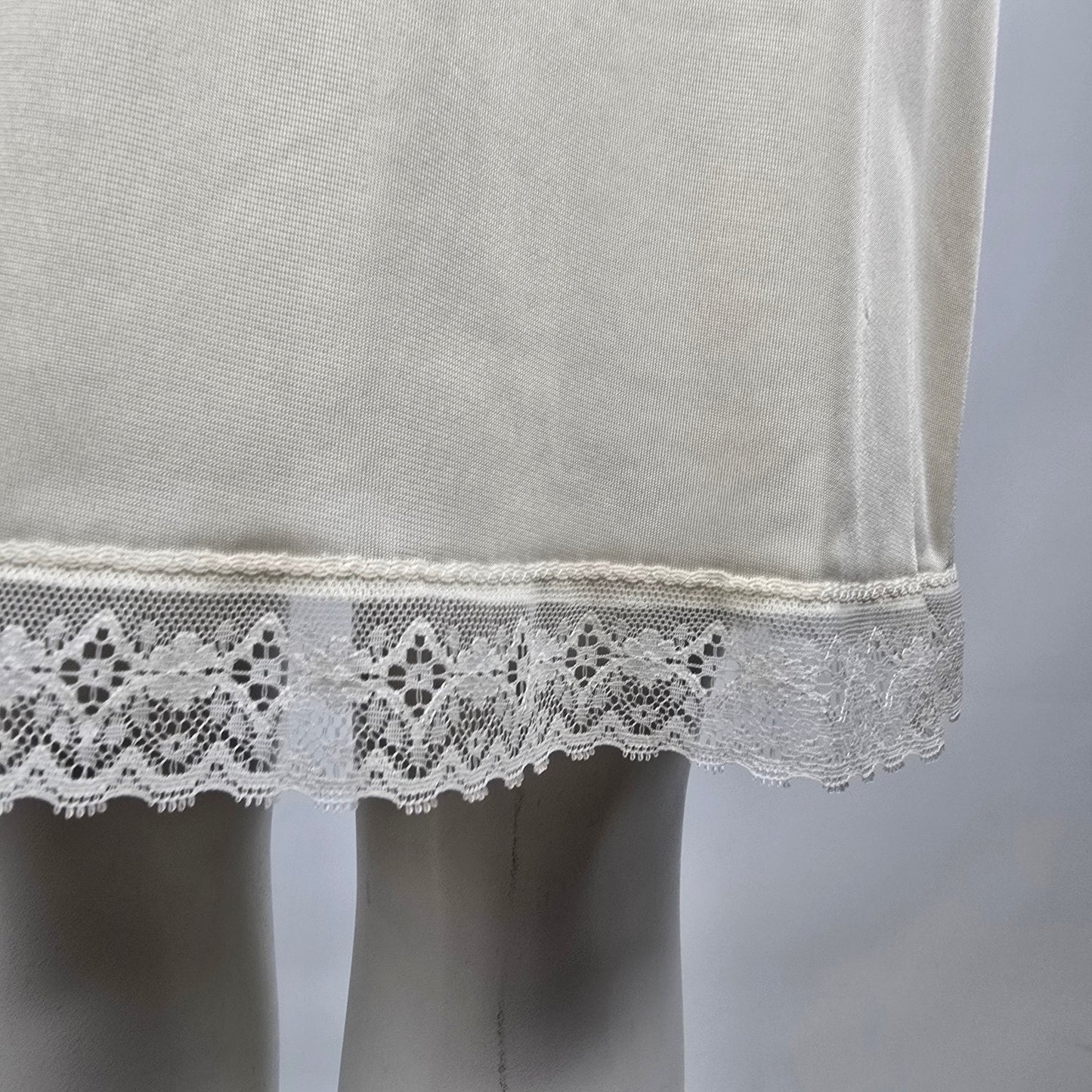 Vintage Cream Full Slip Dress Size S