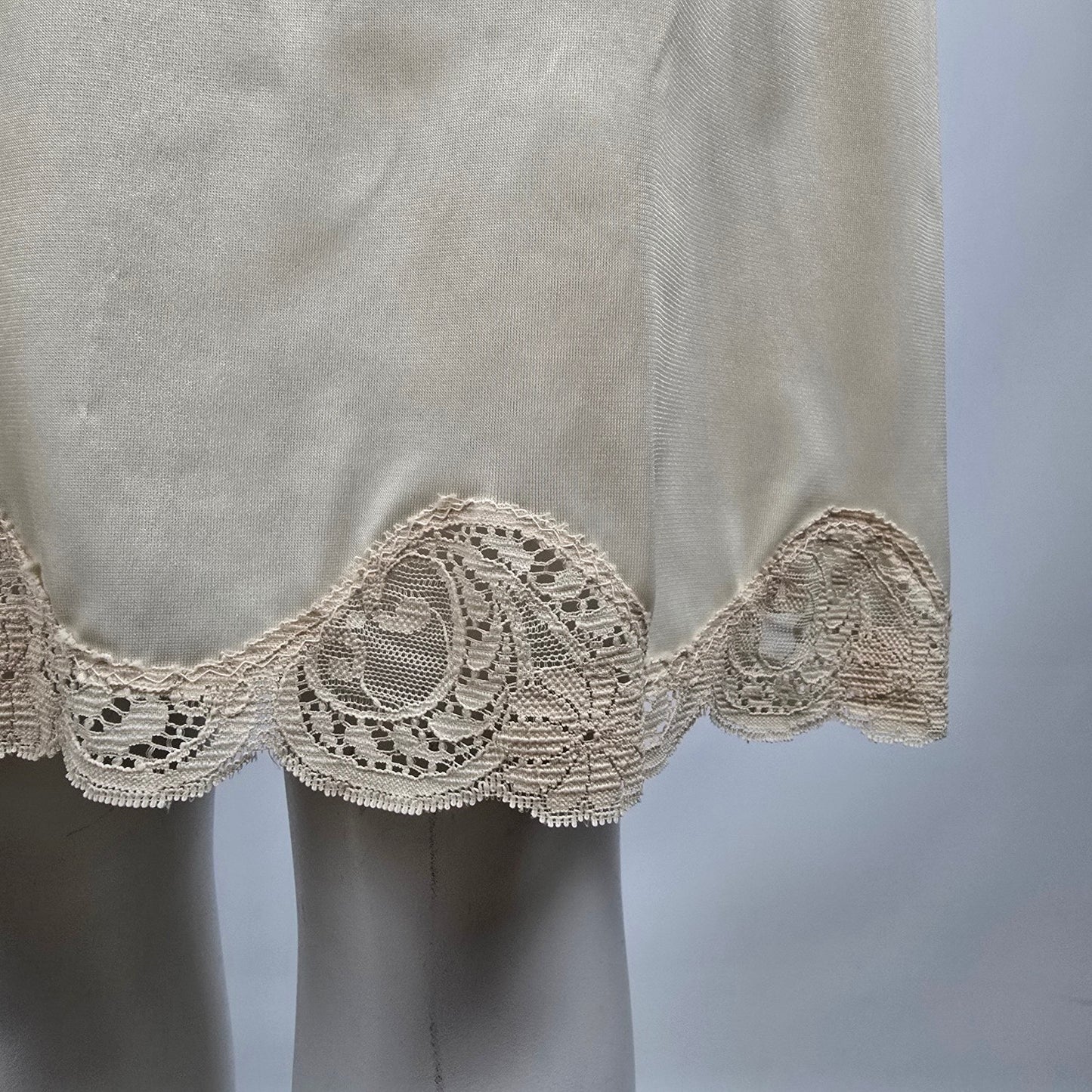 Vintage Beige Lace Full Slip Dress Size S