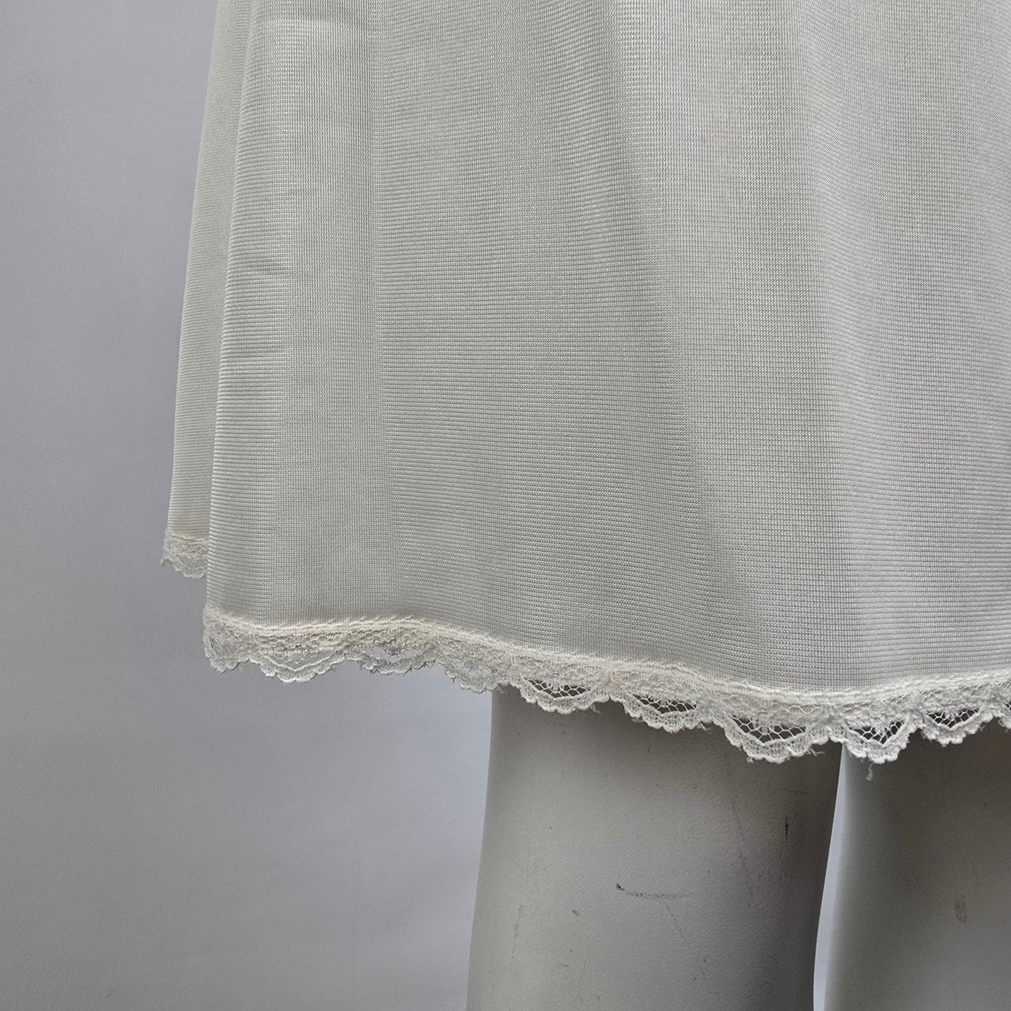 Vintage Cream Full Slip Dress Size S