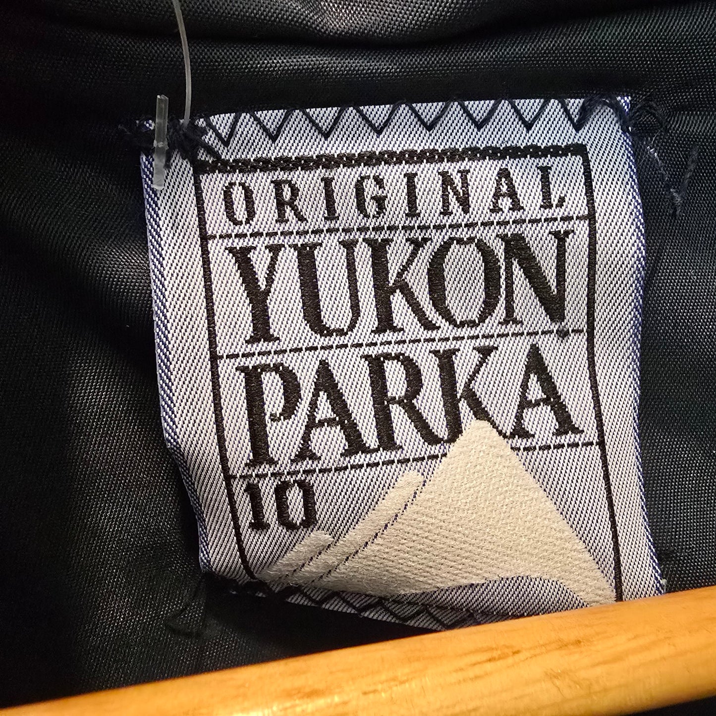 Vintage Inuit Yukon Parks Blue Wool Fur Trimmed Parka Size 10