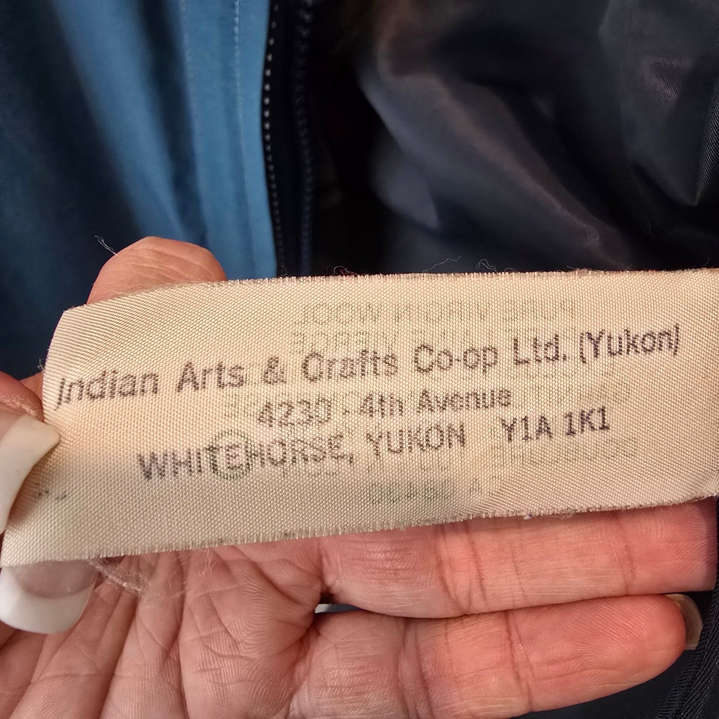 Vintage Inuit Yukon Parks Blue Wool Fur Trimmed Parka Size 10