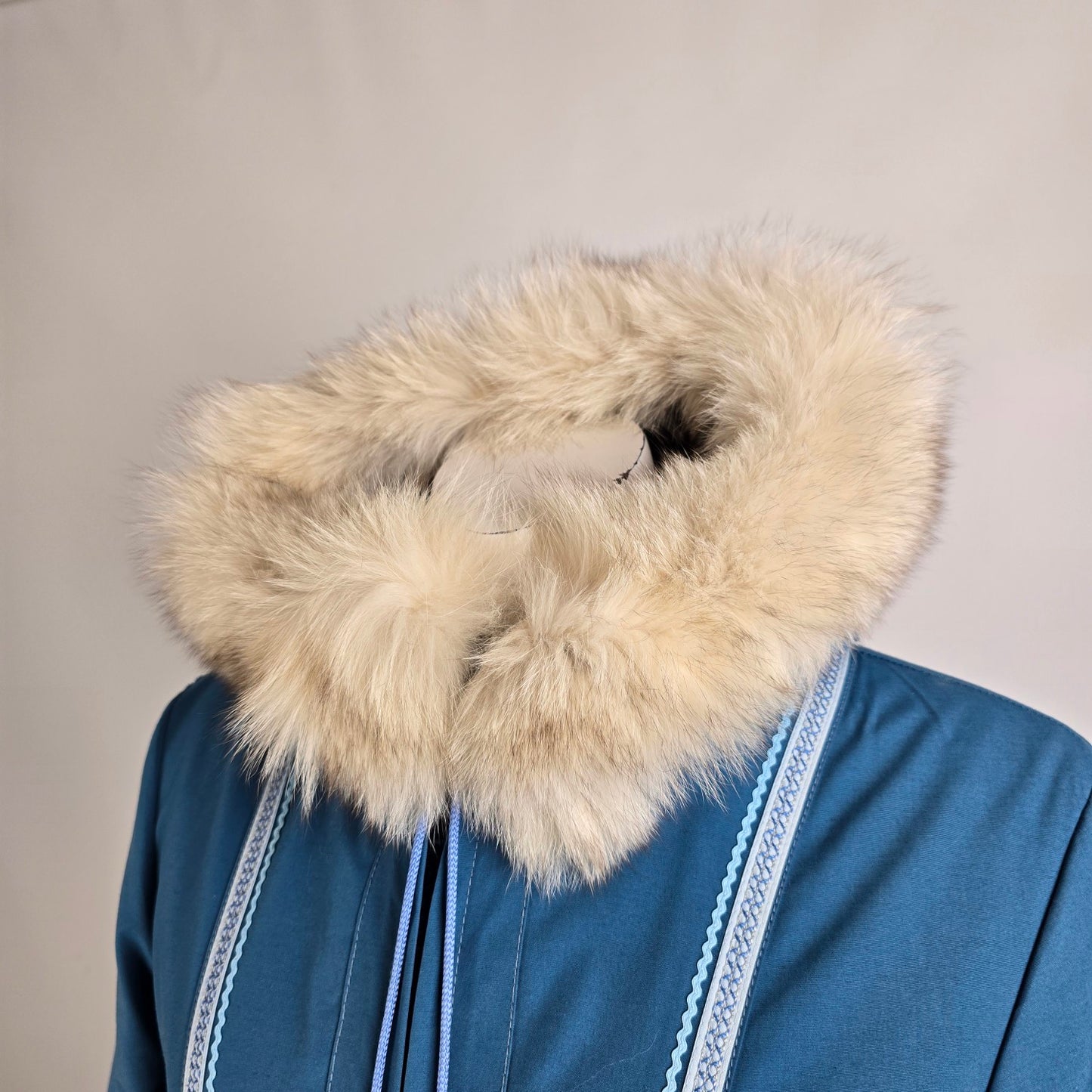 Vintage Inuit Yukon Parks Blue Wool Fur Trimmed Parka Size 10