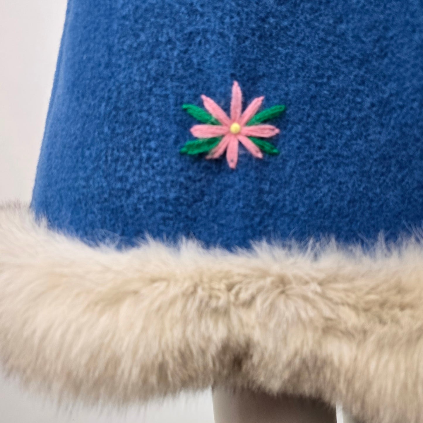 Vintage Inuit Yukon Parks Blue Wool Fur Trimmed Parka Size 10