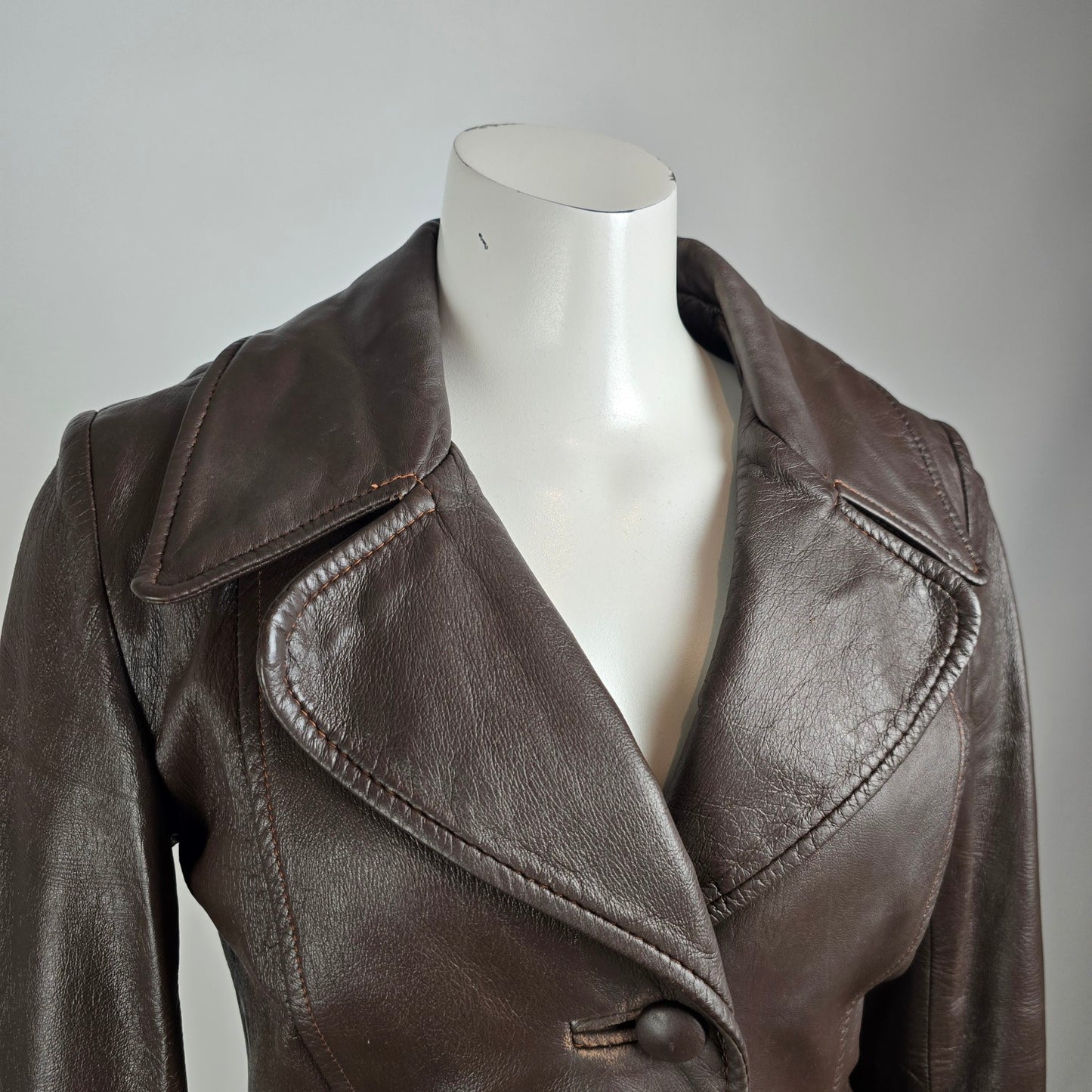 Vintage Park Leather 70s Brown Button Up Lined Leather Jacket Size S/M