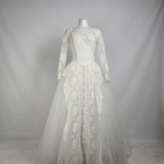 Vintage 60s White Lace Princess Wedding Dress Size S