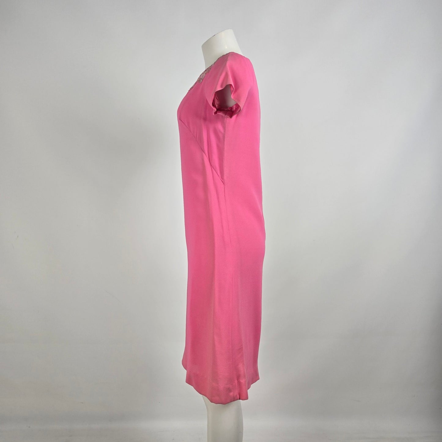 Vintage 60s Pink Sequined Neckline Shift Dress Size M