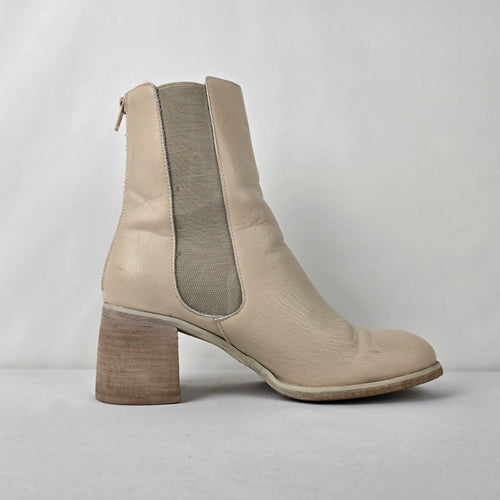 Oasis Society Cream Leather Block Heel Boots Size 8.5