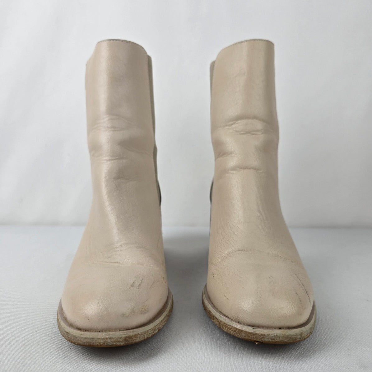 Oasis Society Cream Leather Block Heel Boots Size 8.5