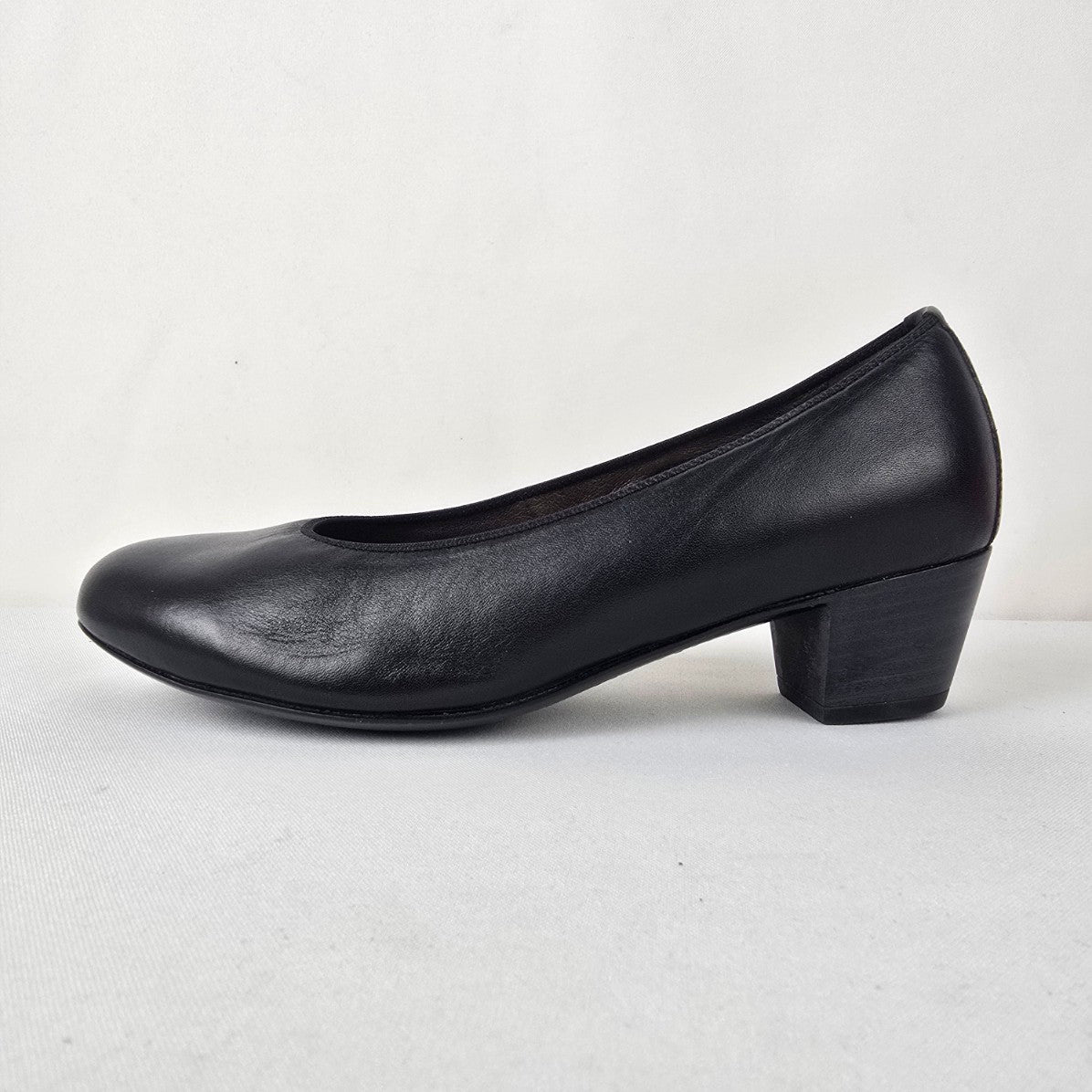 Waldlaufer Black Leather Low Heel Shoes Size 8
