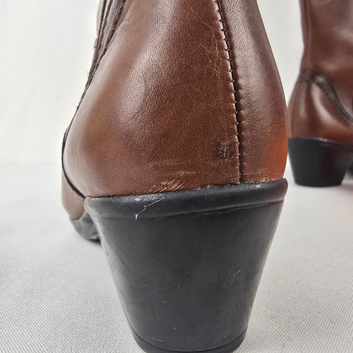 Clarks Bendables Brown Leather Heeled  Boots Size 6