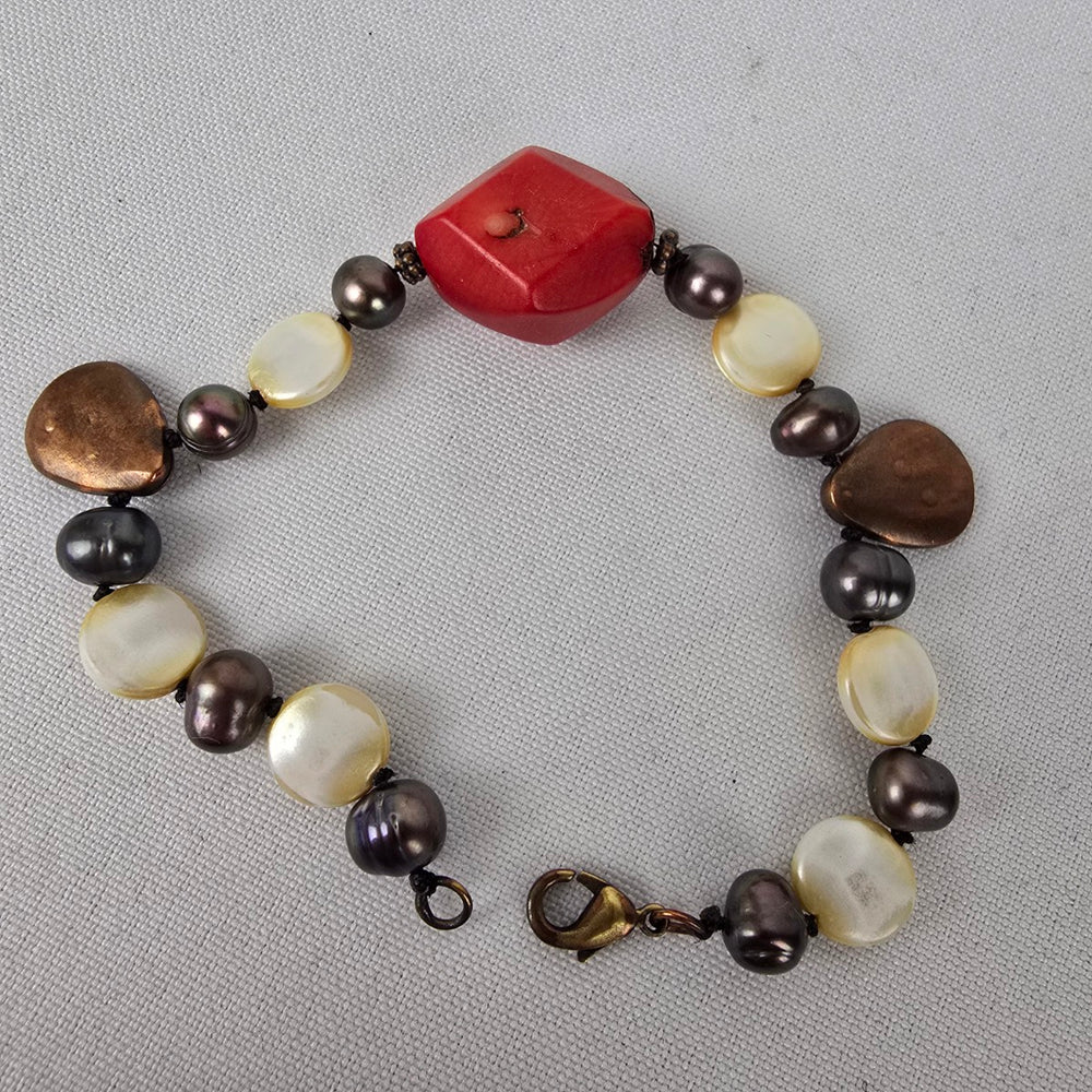 Red Natural Stone Pearl Beaded Bracelet