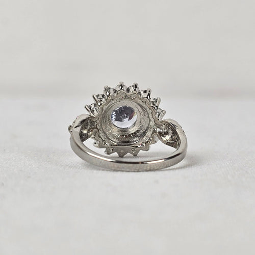 Silver Tone Crystal Stone Statement Ring Size 8