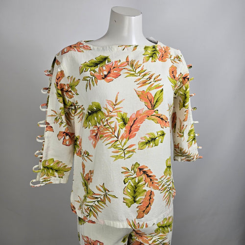 CMC Cream Cotton Floral Two Piece Top & Capri Set Size M/L