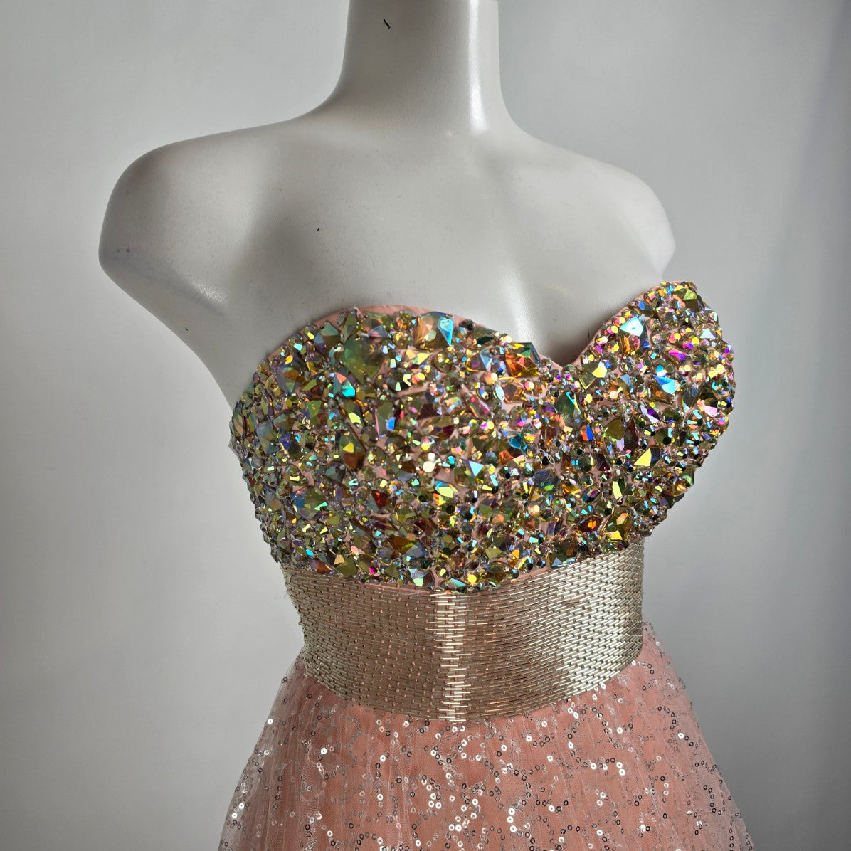 La Femme Pink Beaded Bodice Princess Tulle Grad Event Gown Size 4