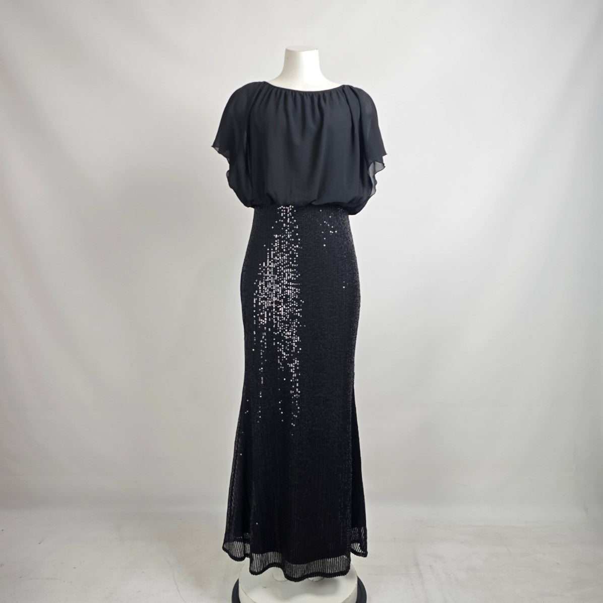 Black Sequined Chiffon Long Event Gown Size M