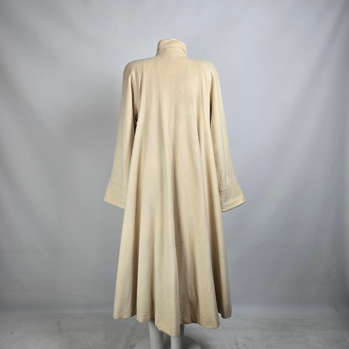 Vintage Mallia Cashmere & Wool Cream Maxi Coat Size S