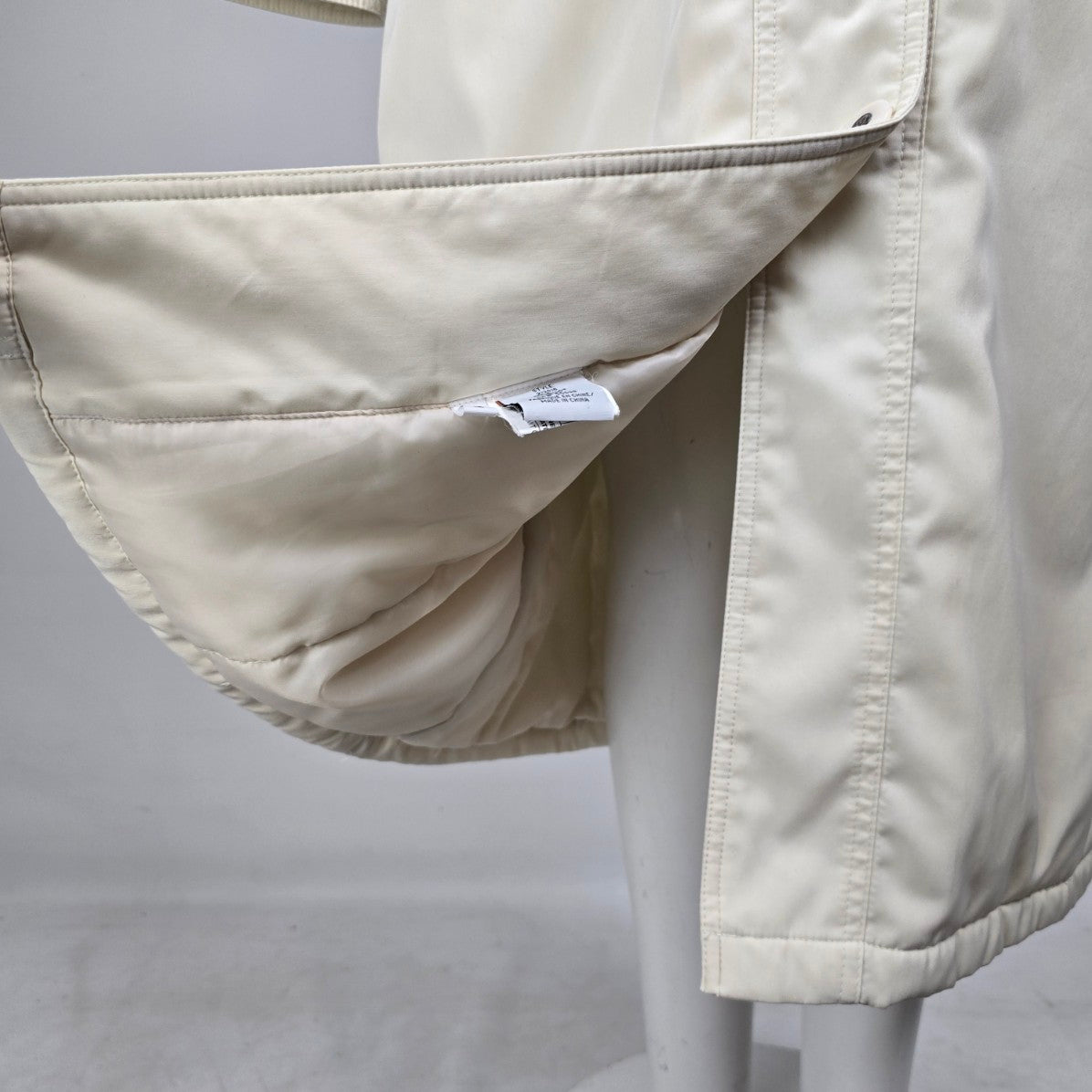 Vintage Luba Cream Faux Fur Hood Long Winter Jacket Size 12