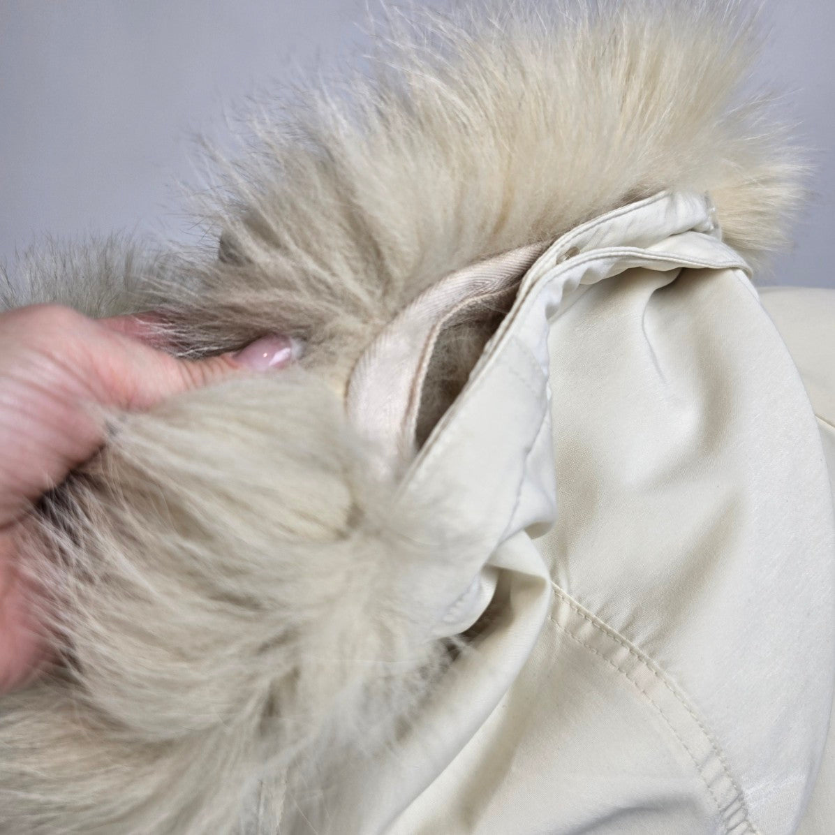 Vintage Luba Cream Faux Fur Hood Long Winter Jacket Size 12