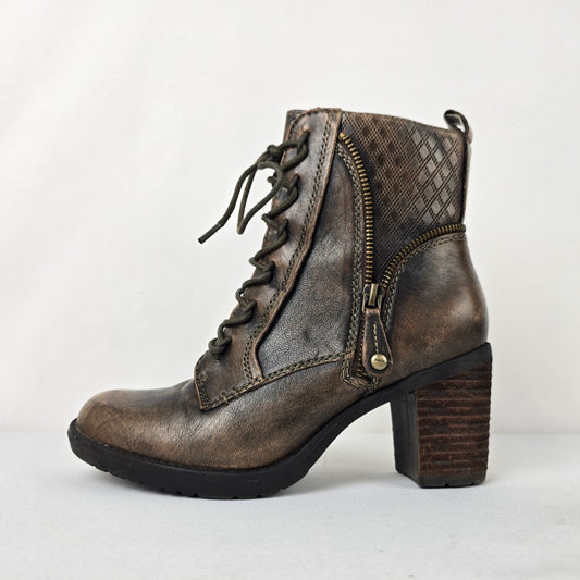 Earth Brown Leather Lace Up Heeled Boots 6