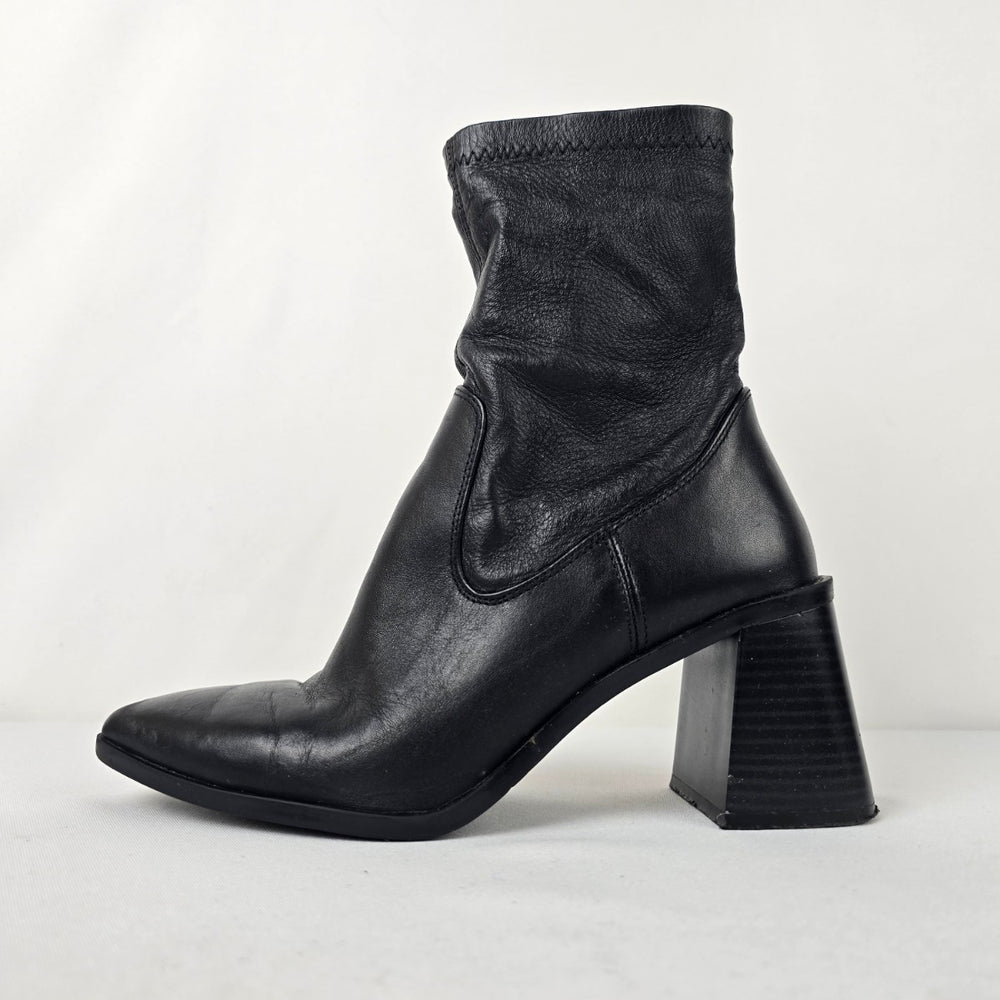 Zara Black Leather Block Heel Pointed Toe Ankle Boots Size 6.5