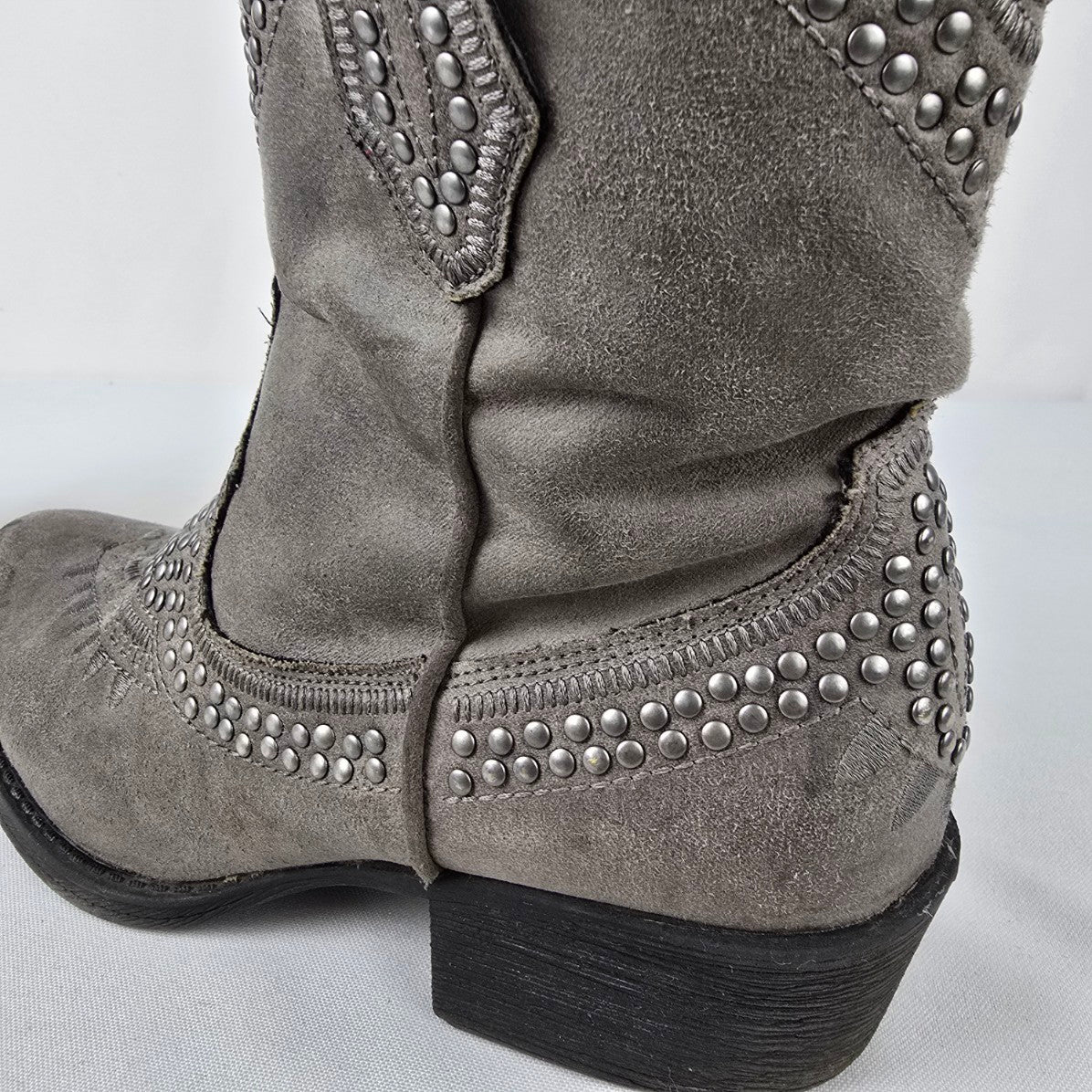 Coconut by Matisse Gray Cowboy Ankle Boot Size 6