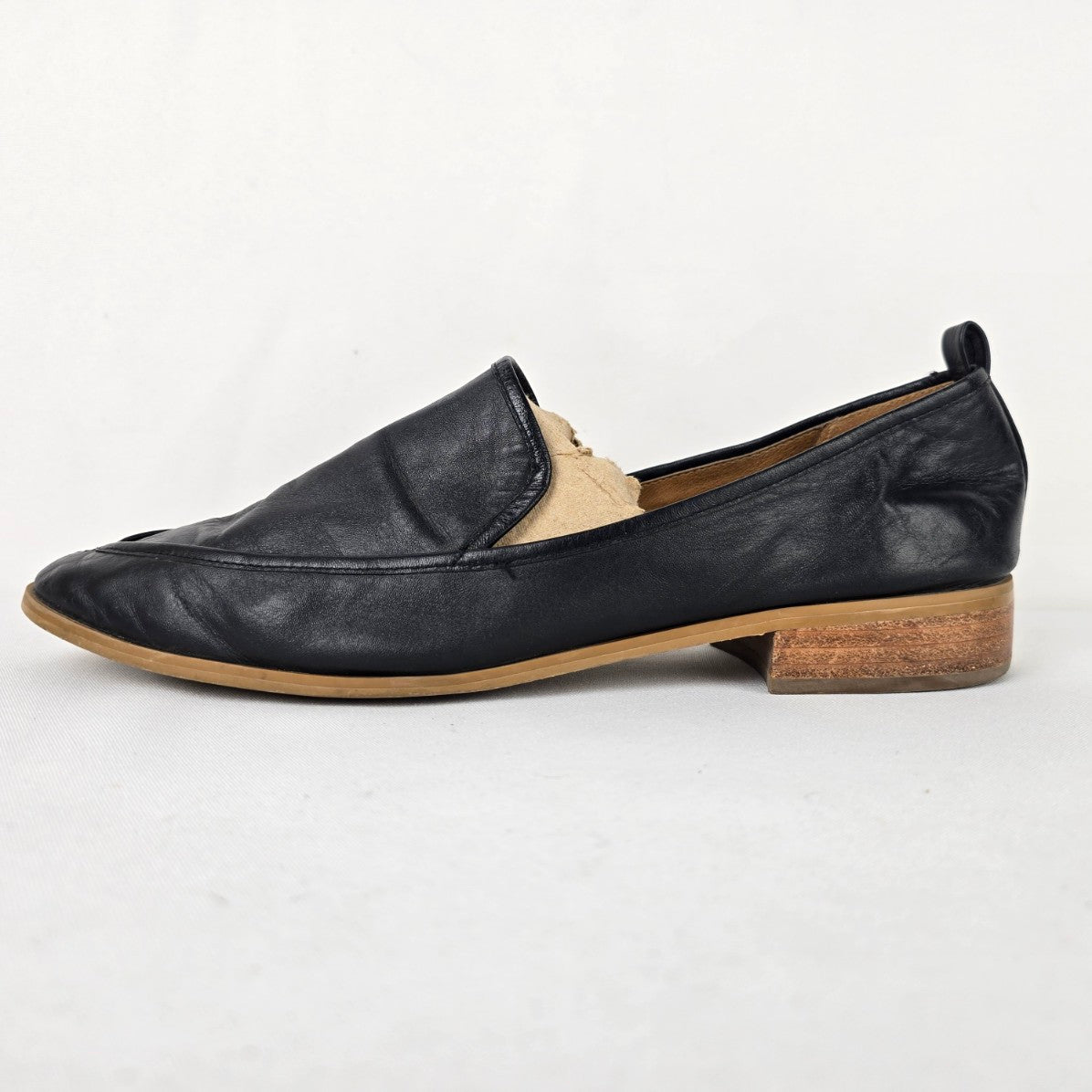 Susina Black Leather Slip on Shoes Size 12