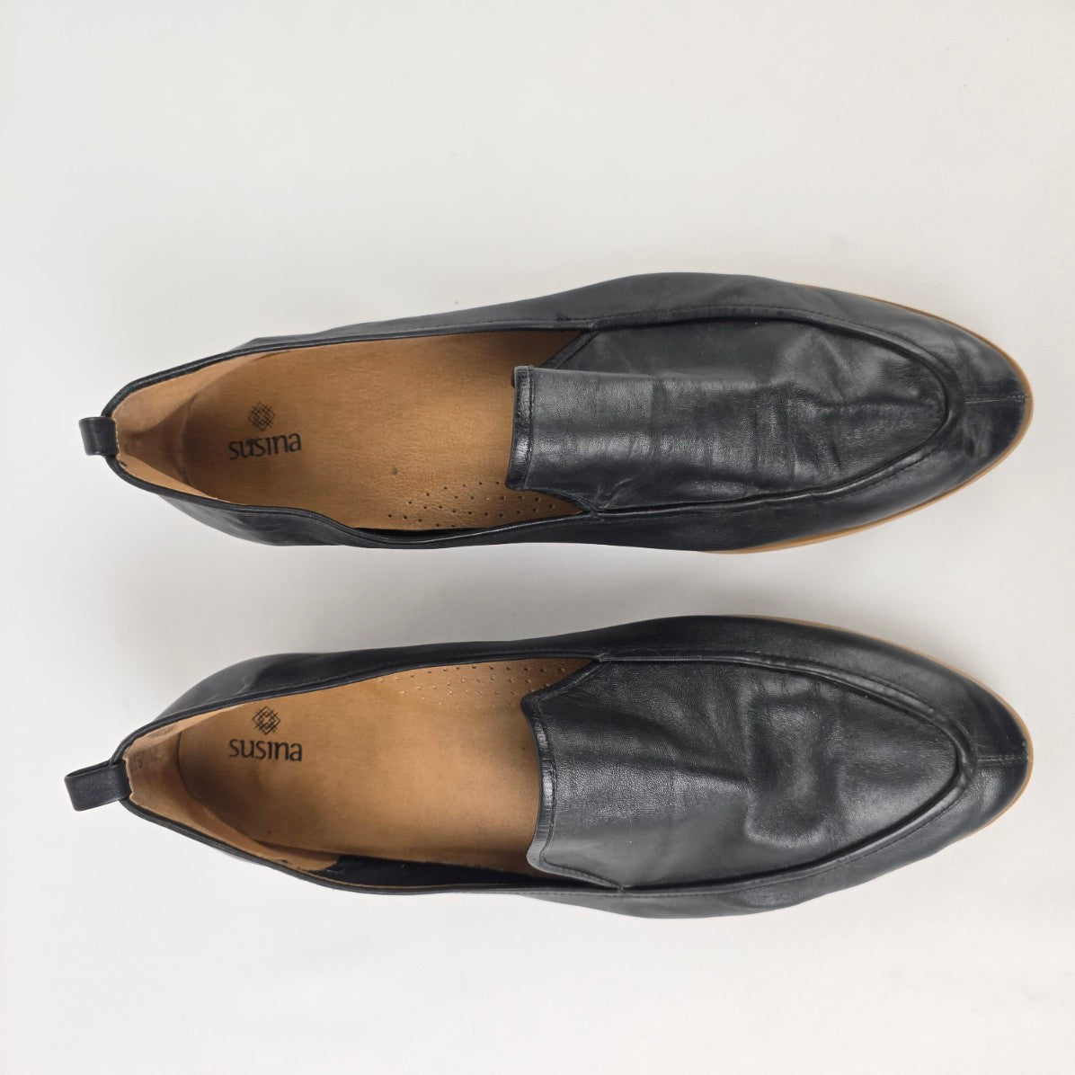 Susina Black Leather Slip on Shoes Size 12