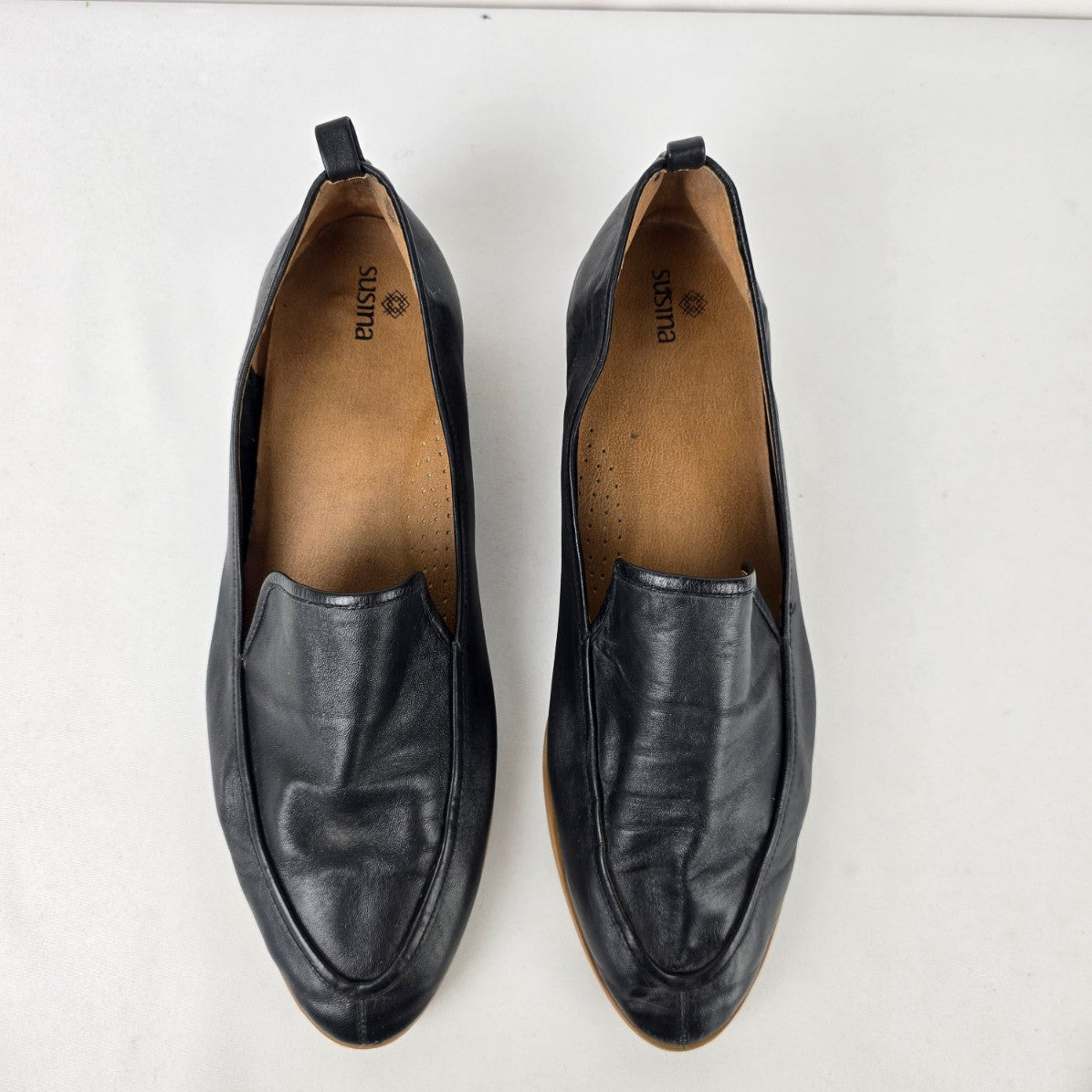Susina Black Leather Slip on Shoes Size 12