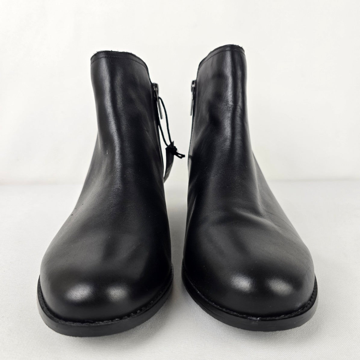 Vionic Bethany Black Leather Waterproof Ankle Booties Boots Size 12