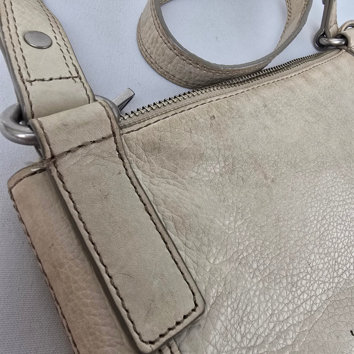 Fossil Cream Leather Crossbody Purse