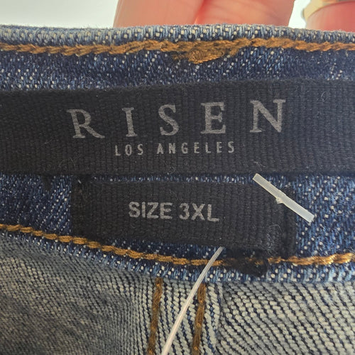 Risen Medium Wash Distressed Slim Leg Jeans Size 3XL