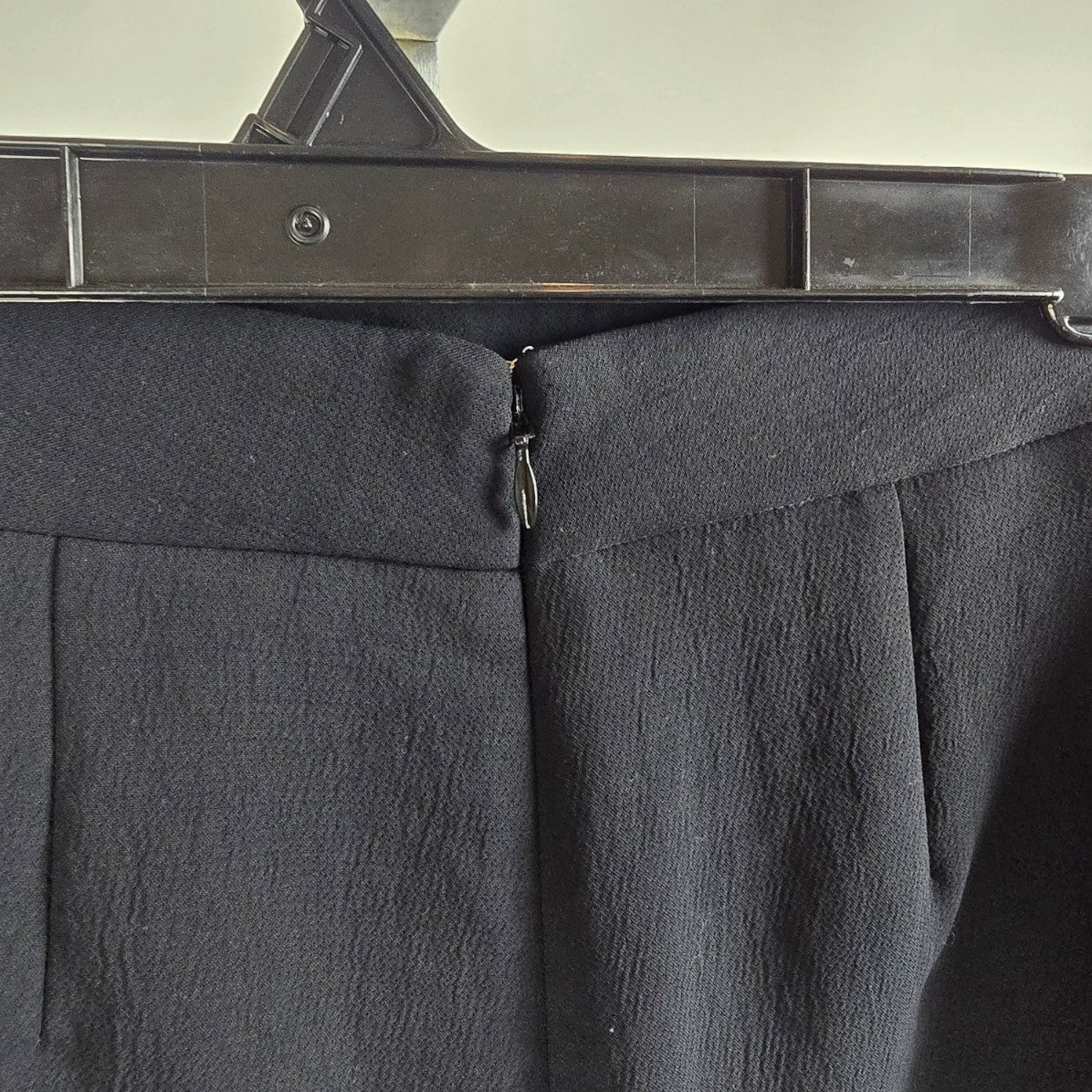 Wilfred Black Patio Mini Skirt Size 0