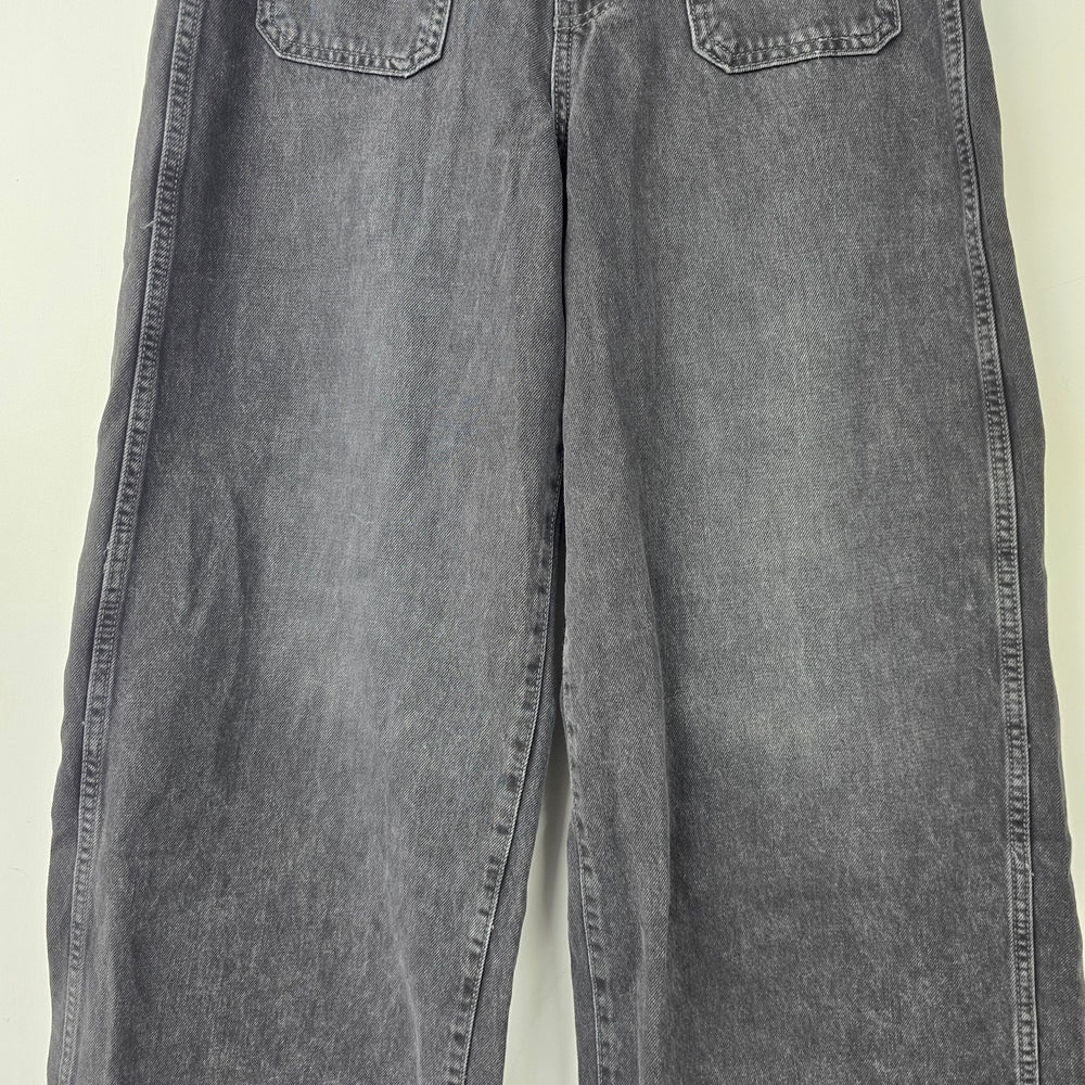 Old Navy Drapey Denim High Rise Wide Leg Cropped Black Jeans Size 4P