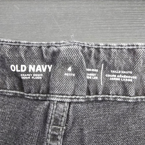 Old Navy Drapey Denim High Rise Wide Leg Cropped Black Jeans Size 4P