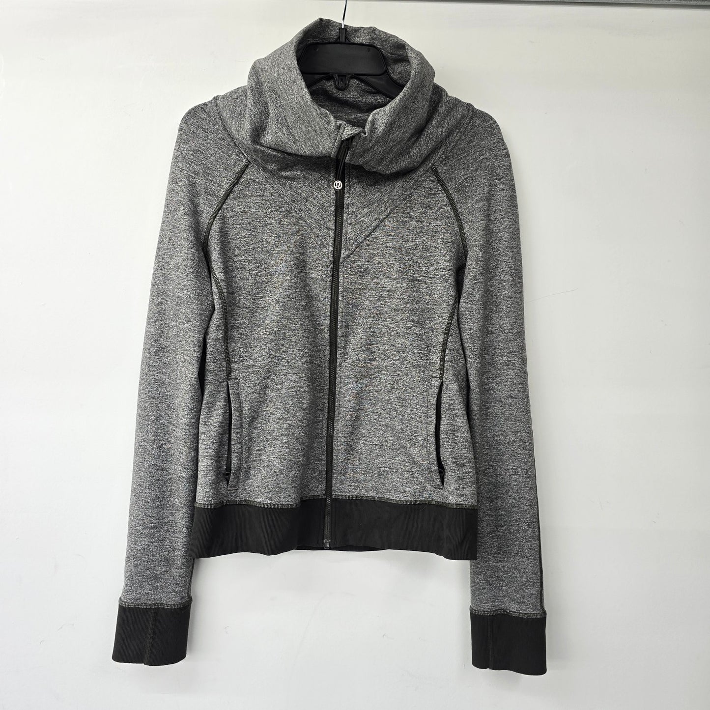 Lululemon Be Present Jacket Grey Zip Up Athletic Jacket Size 12