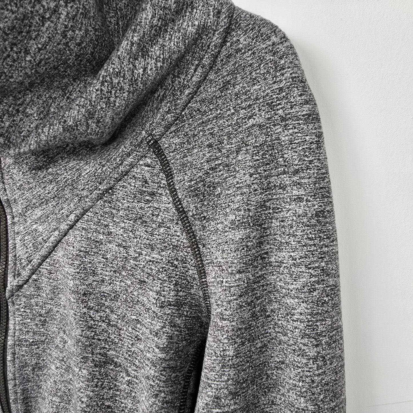 Lululemon Be Present Jacket Grey Zip Up Athletic Jacket Size 12