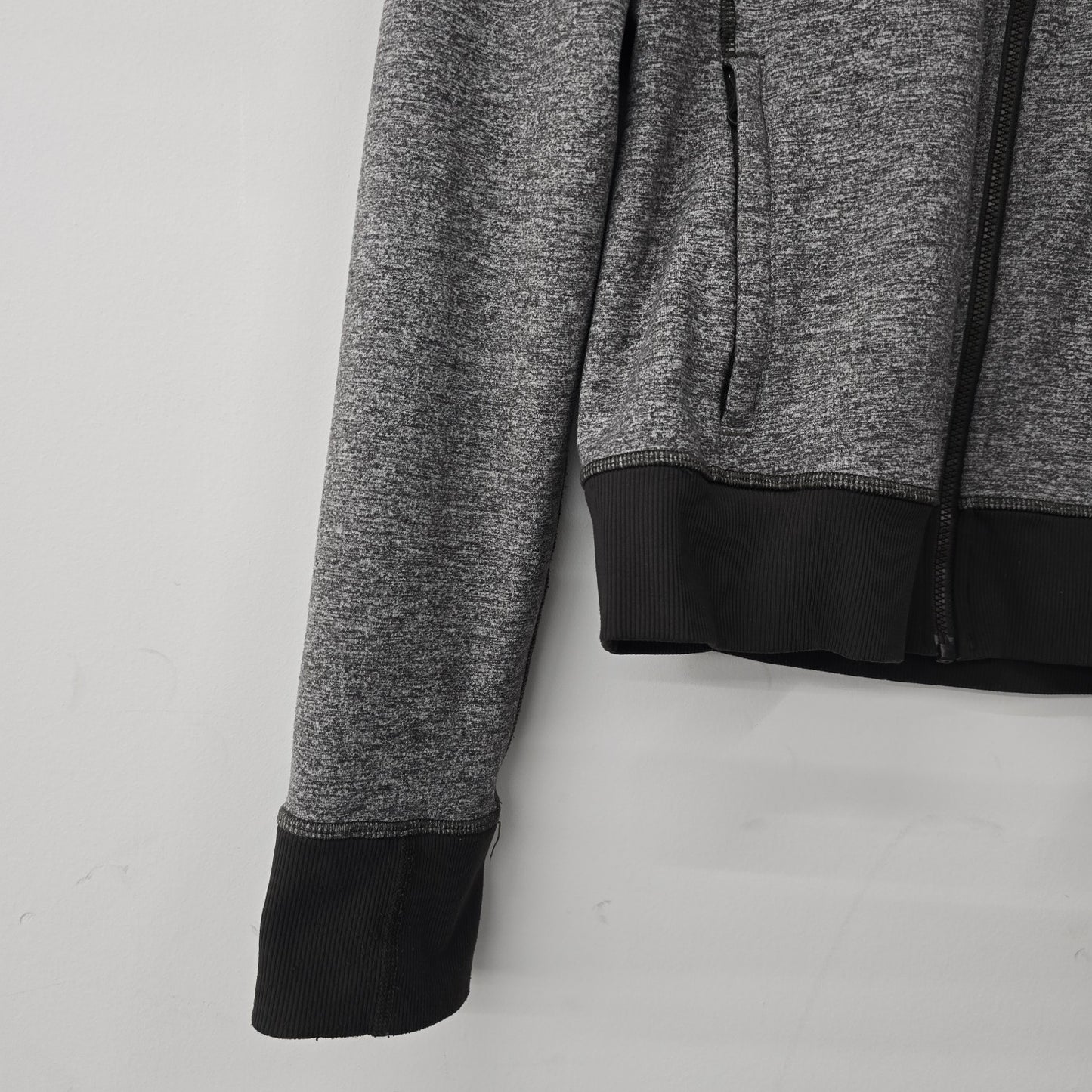 Lululemon Be Present Jacket Grey Zip Up Athletic Jacket Size 12