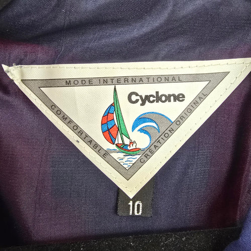 Vintage 90s Cyclone Red Rain Jacket Size 10