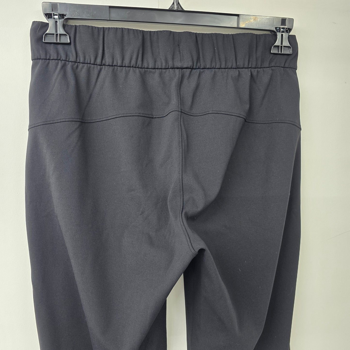 Lululemon Black On the Fly Jogger 28" Size 6