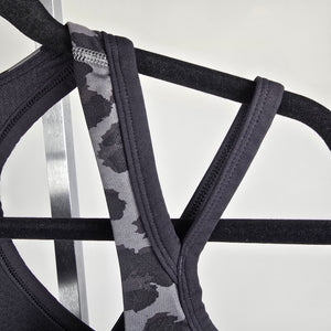 Lululemon Splendour Bra Black & Grey Animal Print Size 8