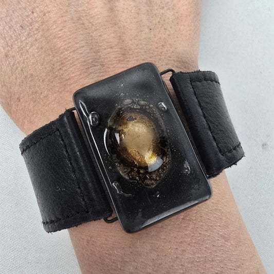Black Leather & Brown Glass Snap Bracelet